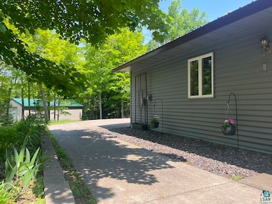 View of side of home