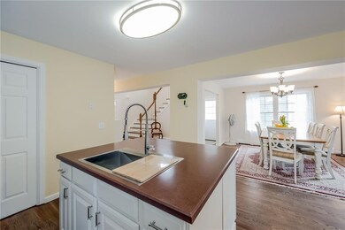 21 King Tom Dr, Charlestown, RI 02813 - photo 7