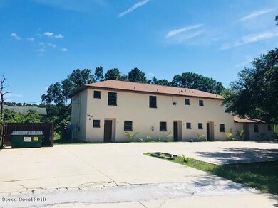 1831 Convair St. - Front View with parki