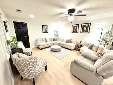 16103 Beechwood Dr, Charlestown, IN 47111 - photo 6