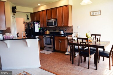 154 S Savanna Dr, Pottstown, PA 19465 - photo 5