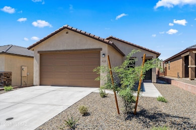 9329 N Peridot Vista Ave, Tucson, AZ 85742 - photo 3