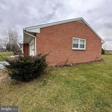 2360 Scotland Rd, Chambersburg, PA 17201 - photo 3