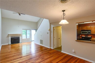 102 Cimarron Dr, Asheville, NC 28803 - photo 4