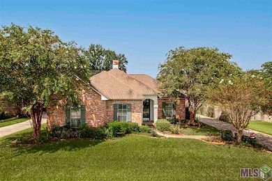 3874 N Cedar St, Zachary, LA 70791 - photo 2