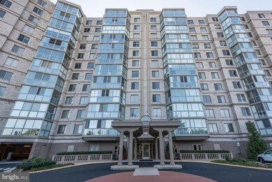 Riverbend at Lansdowne Woods unit 714, Leesburg, VA 20176 - photo 5