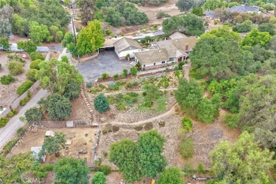 1187 Via Encinos Dr, Fallbrook, CA 92028 - photo 2