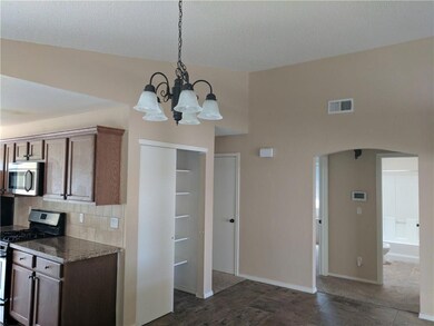 11531 Flor Liatris Dr, Socorro, TX 79927 - photo 5