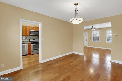 1017 Lyndhurst St, Baltimore, MD 21229 - photo 5