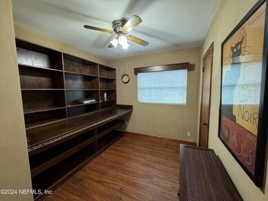 2826 Kline Rd, Jacksonville, FL 32246 - photo 6