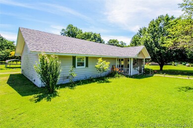 121093 S 4156 Rd, Eufaula, OK 74432 - photo 4