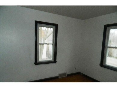 unlisted-address, Lansing, MI 48915 - photo 6