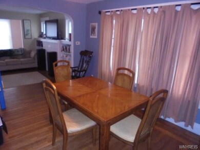 DINING ROOM LOWER UNIT