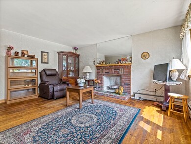 2 W Milton St, Hyde Park, MA 02136 - photo 6