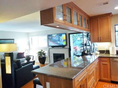 Gas Fireplace with Logs, 60