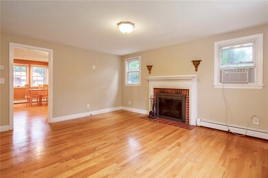 378 Toll Gate Rd, Warwick, RI 02886 - photo 7