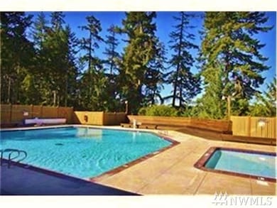 17929 E Clear Lake Blvd SE, Yelm, WA 98597 - photo 2