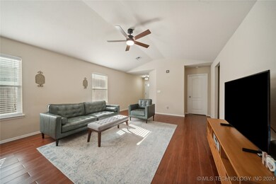 3017 N 22nd St, Broken Arrow, OK 74012 - photo 6