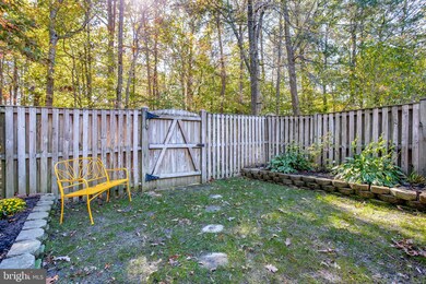 2702 Mapleview Ct, Odenton, MD 21113 - photo 7