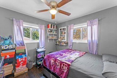 3334 Heather Dr, Markham, IL 60428 - photo 6