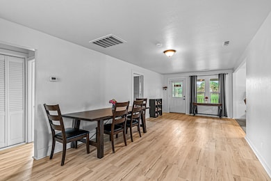 14145 Agate Rd, Eagle Point, OR 97524 - photo 7