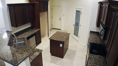 Kitchen_2