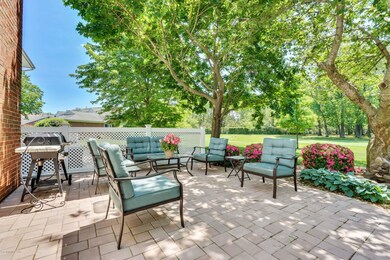 33 Maple Dr, Spring Lake, NJ 07762 - photo 2