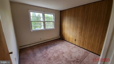 504 Bridgeboro St, Riverside, NJ 08075 - photo 4