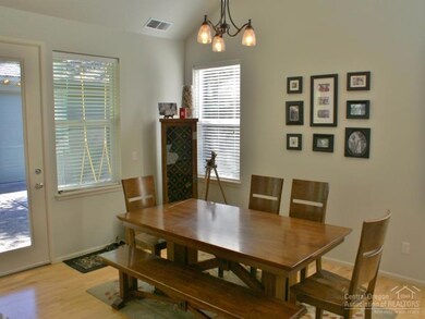 19325 Blue Lake Loop, Bend, OR 97702 - photo 7