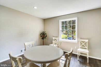 521 Scott Dr, Silver Spring, MD 20904 - photo 6