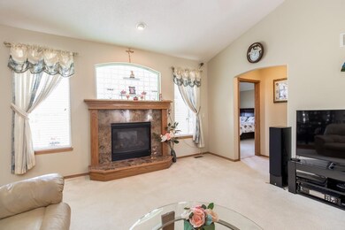 3914 N Lake Ridge St, Wichita, KS 67205 - photo 7