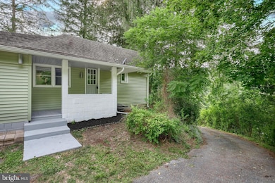 1121 Fishing Creek Valley Rd, Harrisburg, PA 17112 - photo 5