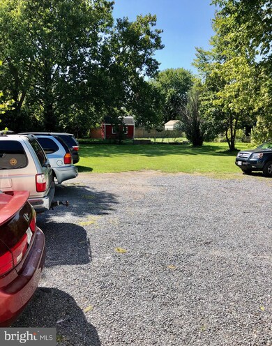 342 E King St, Strasburg, VA 22657 - photo 2