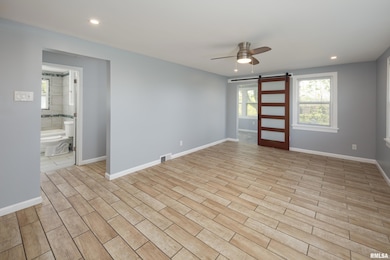 3712 33rd St, Moline, IL 61265 - photo 4