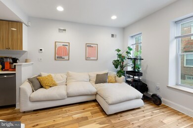 2322 Wilder St, Philadelphia, PA 19146 - photo 5