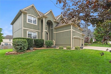 1313 SW Pebble Ln, Lees Summit, MO 64082 - photo 6