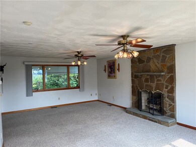 11 Hall St, West Warwick, RI 02893 - photo 4