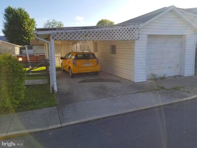 492 S Main St, Keyser, WV 26726 - photo 3