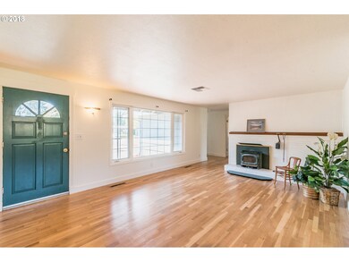 2167 Roland Way, Eugene, OR 97401 - photo 6