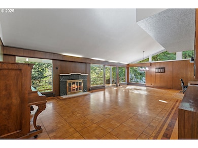 3333 SW Arnold St, Portland, OR 97219 - photo 6