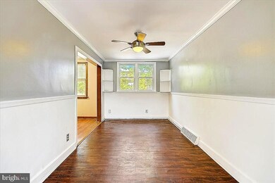 655 Rively Ave, Glenolden, PA 19036 - photo 7