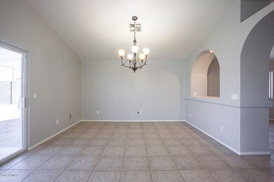 622E10thAve-6