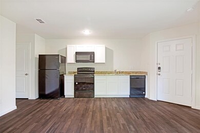 5106 Haywood St, Houston, TX 77016 - photo 2