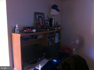 The Seville unit 409, Hyattsville, MD 20782 - photo 2