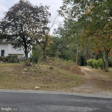 18 Avis Mill Rd, Pilesgrove, NJ 08098 - photo 2