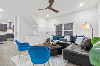 439 Shaler St, Pittsburgh, PA 15211 - photo 6