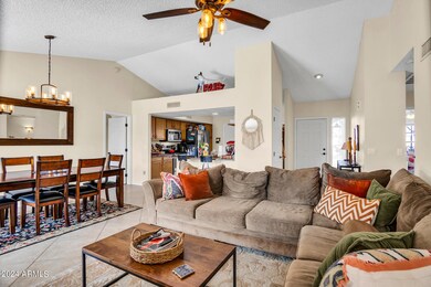 1301 E Taro Ln, Phoenix, AZ 85024 - photo 5