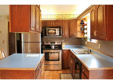 11 Hayes Rd, Shelburne, NH 03581 - photo 5