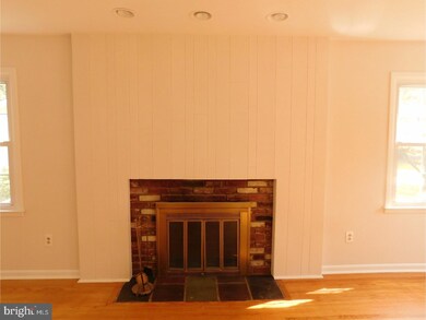 1010 Robwill Pass, Cherry Hill, NJ 08034 - photo 4