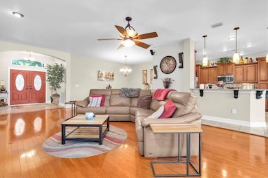 Living Room 22’x26’ Open Concept